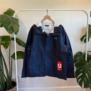 NWT Dark Blue North Face Men’s Venture 2 Rain Jacket